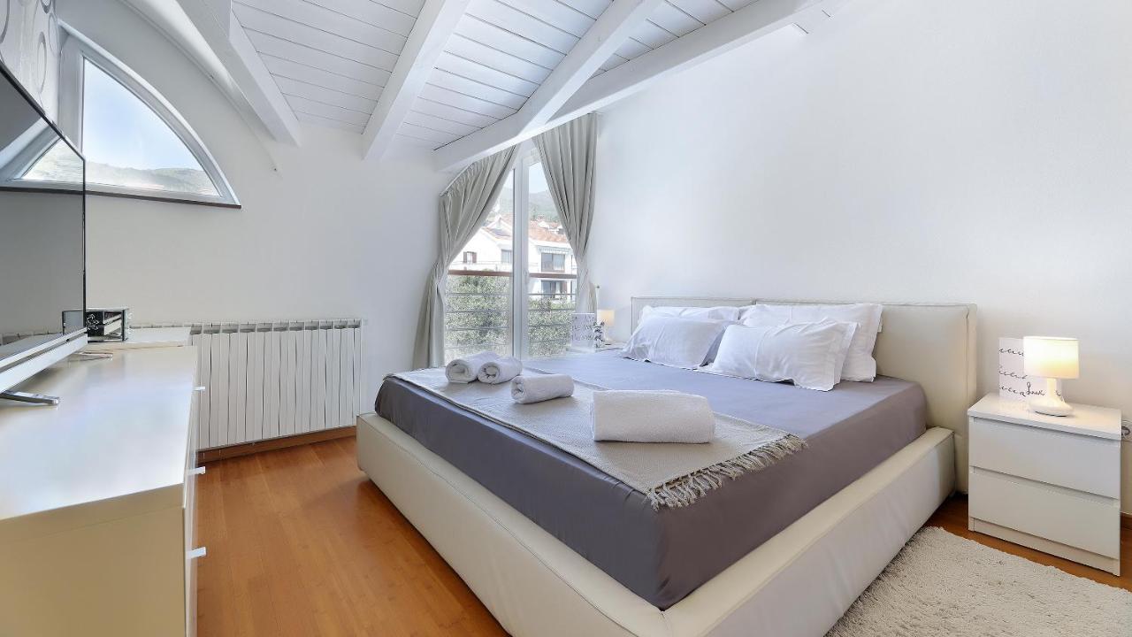 Sea View Apartment In Ičići Екстериор снимка
