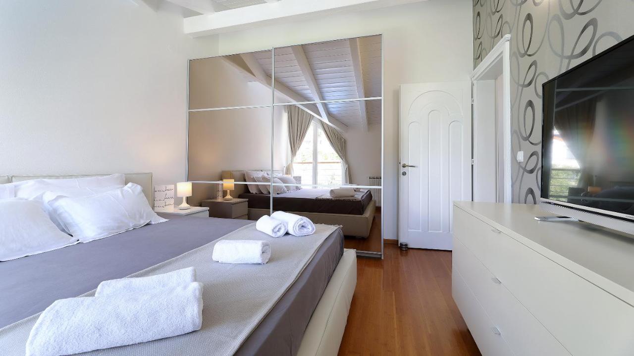 Sea View Apartment In Ičići Екстериор снимка
